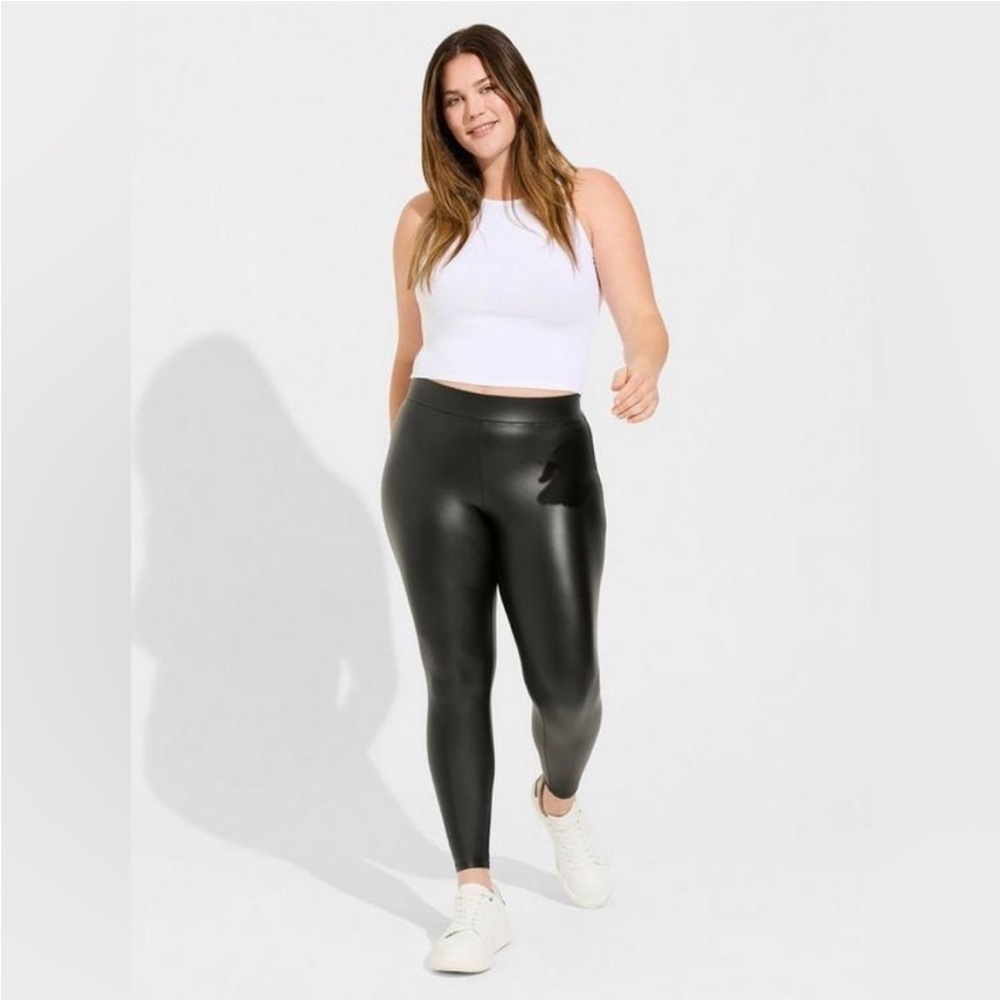 Torrid Black Full Length Comfort Waist Faux Leather Leggings Women's Size 3X